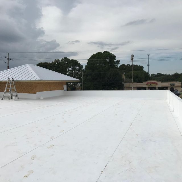 roof installation for businesses in Louisiana
